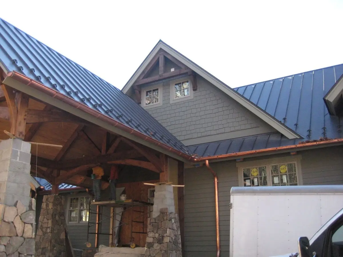 Craftsman Roofing team delivering quality roofing work in Ponderosa